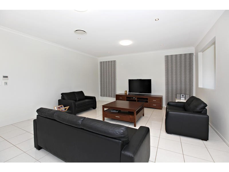 3 Bunya Street, Moggill QLD 4070